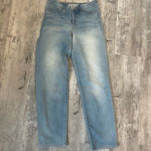 Women’s 4T Athleta Skulptek Light Blue Jeans Straight High Rise